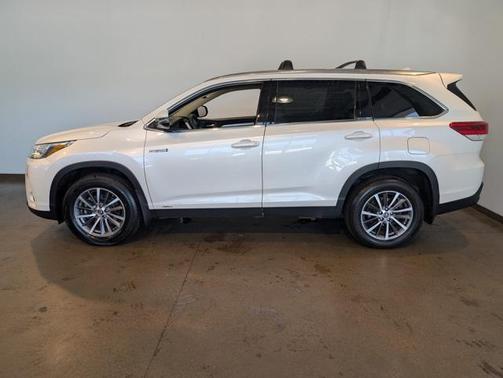 2019 Toyota Highlander Hybrid XLE