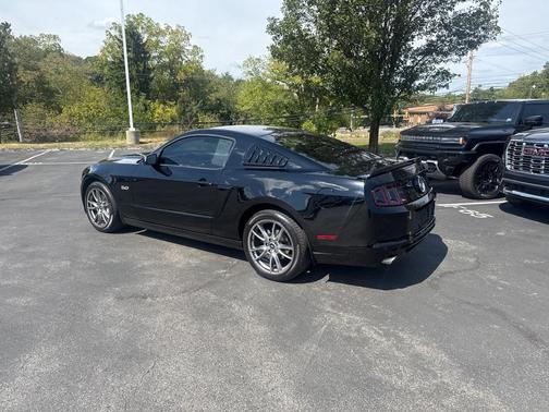 2013 Ford Mustang GT Premium