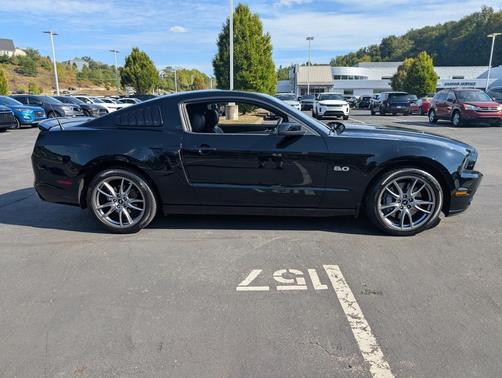 2013 Ford Mustang GT Premium