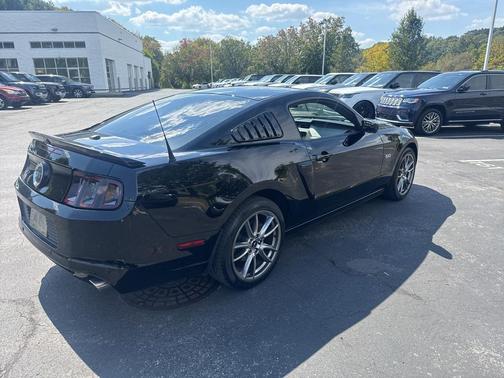 2013 Ford Mustang GT Premium