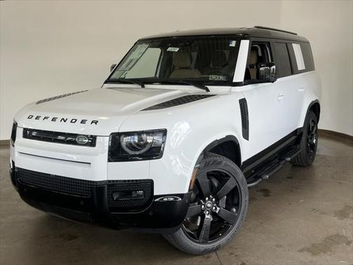 2025 Land Rover Defender 130 P400 X-Dynamic SE