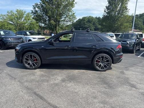2020 Audi Q8 55 Prestige