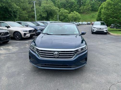 Tourmaline Blue Metallic 2020 Volkswagen Passat 2.0T SE