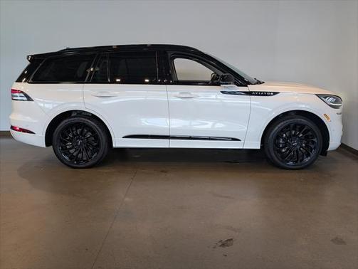 2024 Lincoln Aviator Reserve AWD