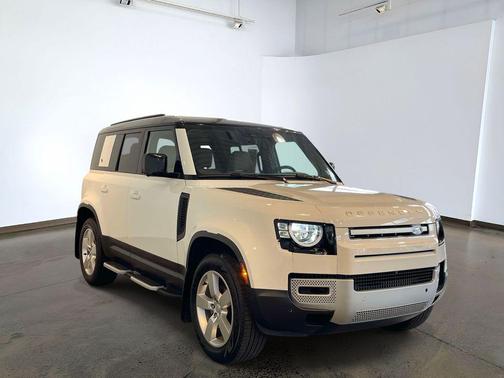 Fuji White 2023 Land Rover Defender 110 S
