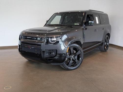 2023 Land Rover Defender 130 X-Dynamic SE