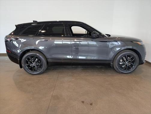 2026 Land Rover Range Rover Velar P250 SE R-Dynamic