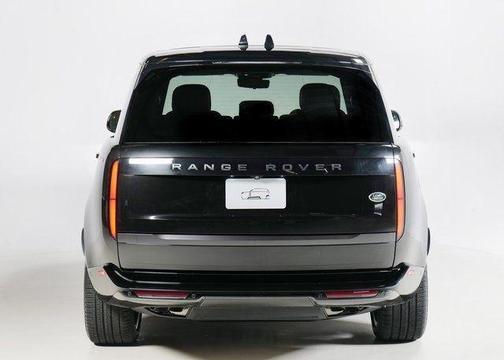 2023 Land Rover Range Rover P530 SE