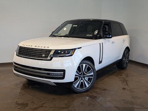 2025 Land Rover Range Rover P550e SE
