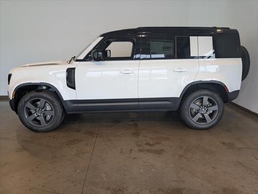 2025 Land Rover Defender 110 P300