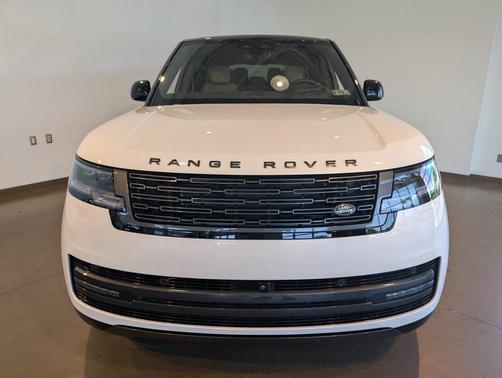2025 Land Rover Range Rover P530 SE 7 Seat