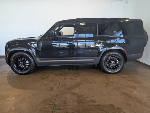 2024 Land Rover Defender 130 P300 S