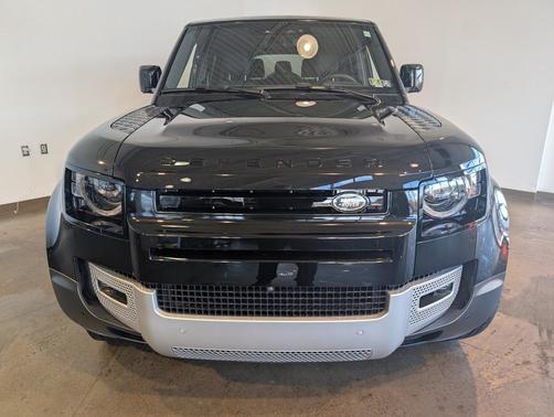 2024 Land Rover Defender 130 P300 S