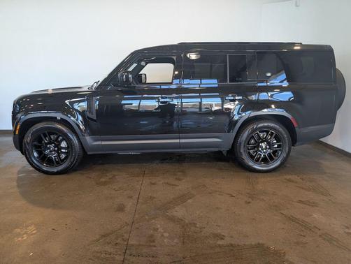 2024 Land Rover Defender 130 P300 S