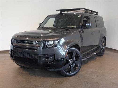 2024 Land Rover Defender 130 P400 X-Dynamic SE