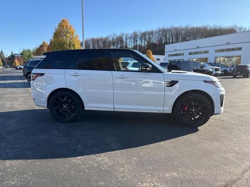 2022 Land Rover Range Rover Sport SVR