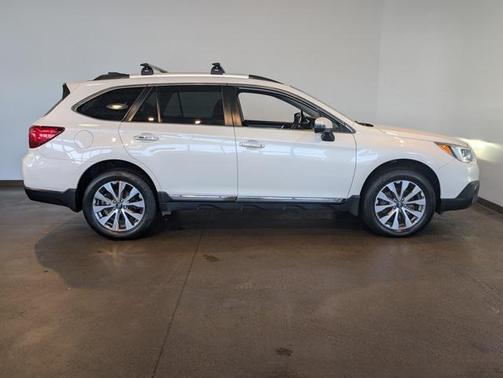 2017 Subaru Outback 3.6R Touring
