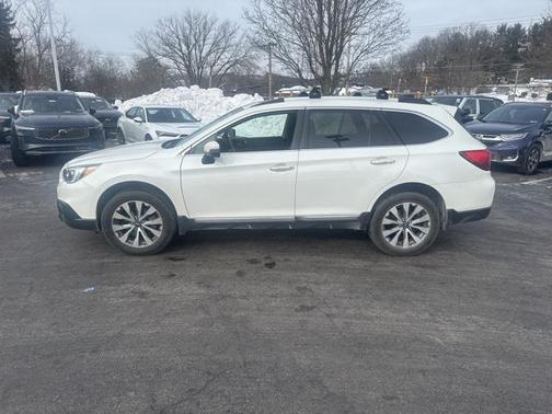 2017 Subaru Outback 3.6R Touring
