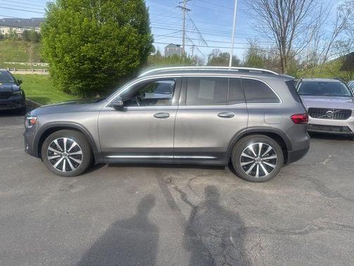 Mountain Grey Metallic 2021 Mercedes-Benz GLB 250 4MATIC