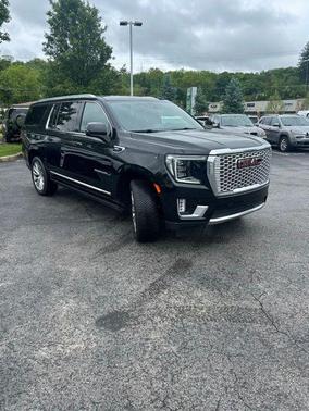 Onyx Black 2022 GMC Yukon XL Denali
