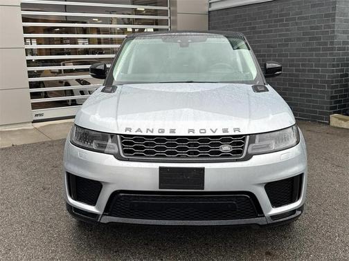 2022 Land Rover Range Rover Sport HSE Silver Edition