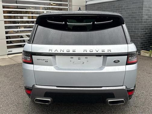 2022 Land Rover Range Rover Sport HSE Silver Edition