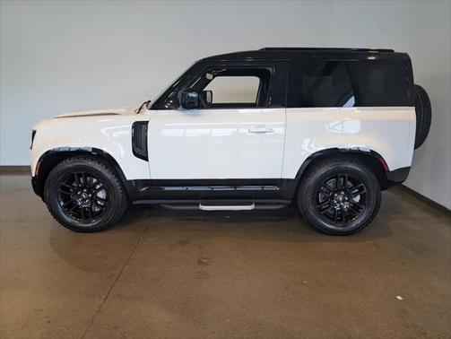 2025 Land Rover Defender 90 P400 X-Dynamic SE