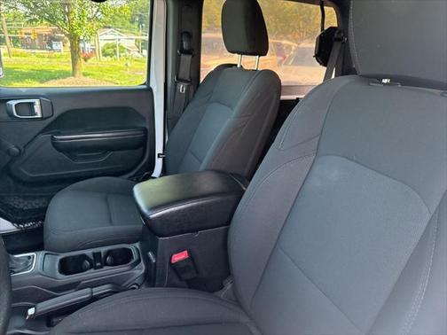 2019 Jeep Wrangler Sport