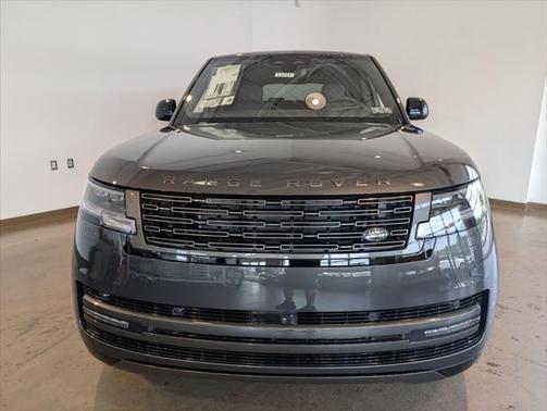 2025 Land Rover Range Rover P530 SE 7 Seat