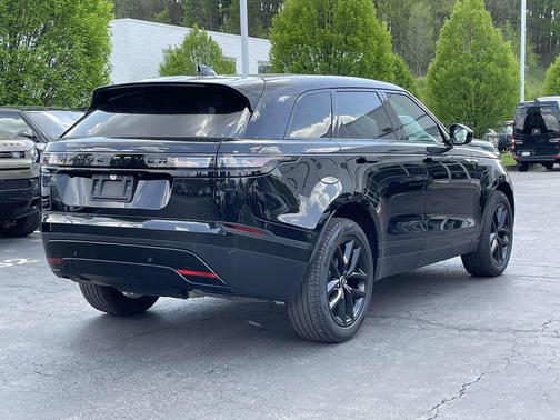 Santorini Black Metallic 2024 Land Rover Range Rover Velar P250 S