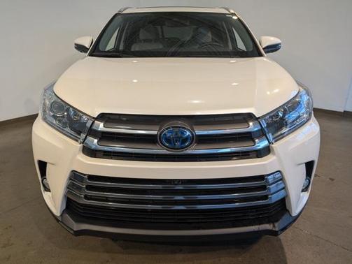 2018 Toyota Highlander Hybrid Platinum
