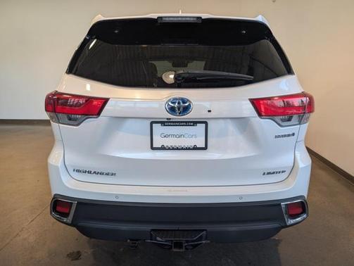 2018 Toyota Highlander Hybrid Platinum