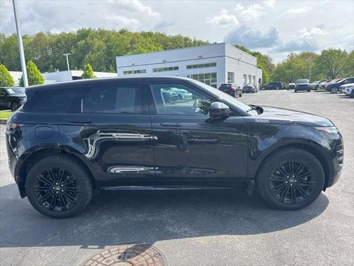 2024 Land Rover Range Rover Evoque Dynamic SE