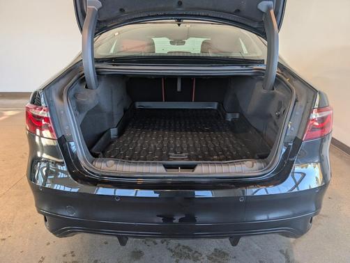 2024 Jaguar XF R-Dynamic SE P250 AWD Automatic