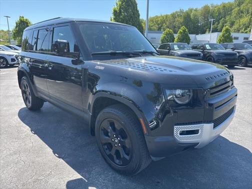 2024 Land Rover Defender 110 P300