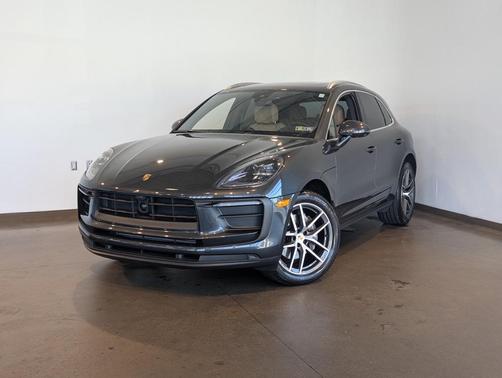 2024 Porsche Macan Base