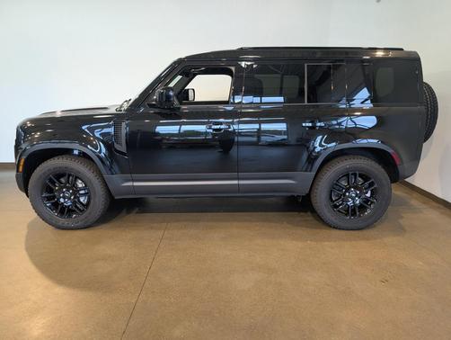 2025 Land Rover Defender 110 P400 S