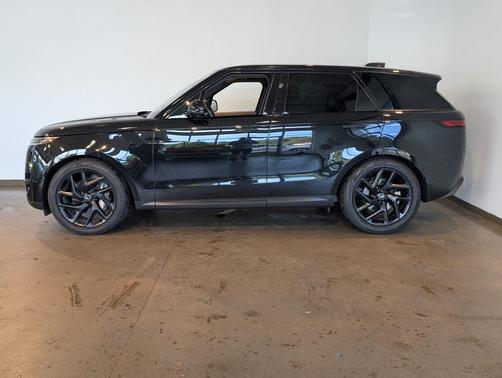 2023 Land Rover Range Rover Sport SE