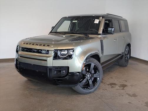 2025 Land Rover Defender 130 P400 X-Dynamic SE