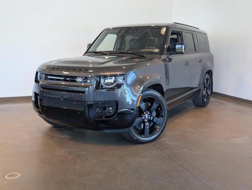 2023 Land Rover Defender 130 X-Dynamic SE