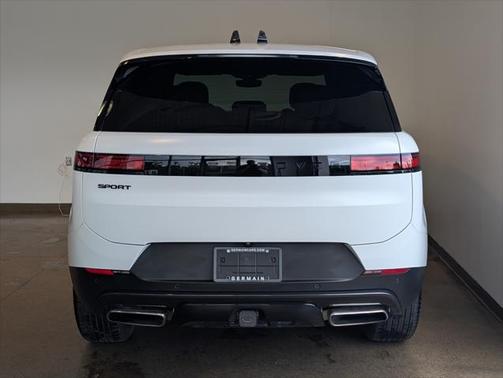 2024 Land Rover Range Rover Sport SE