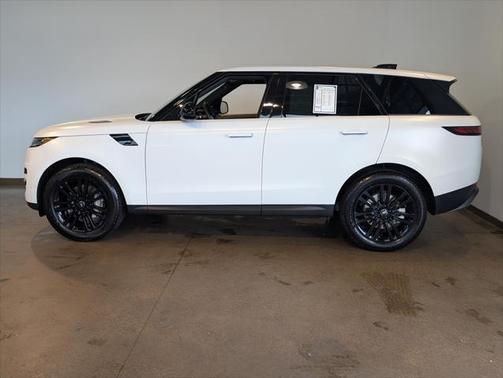 2024 Land Rover Range Rover Sport SE