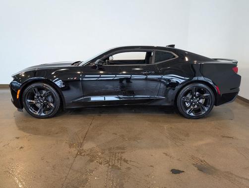 2024 Chevrolet Camaro RWD Coupe LT1