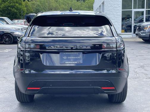 Santorini Black Metallic 2026 Land Rover Range Rover Velar P250 S