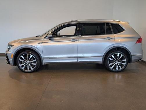 2020 Volkswagen Tiguan 2.0T SEL R-Line 4MOTION