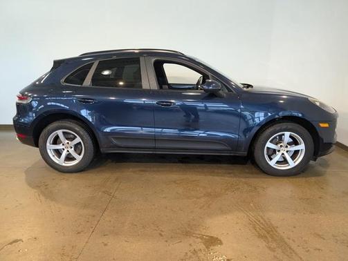 2019 Porsche Macan Base