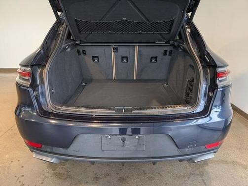2019 Porsche Macan Base