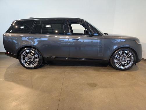 2024 Land Rover Range Rover P400 SE
