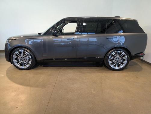 2024 Land Rover Range Rover P400 SE