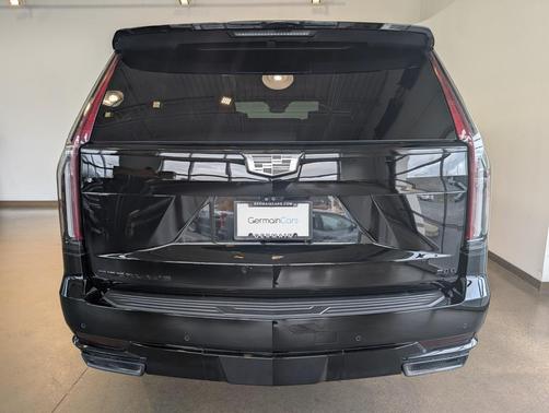 2021 Cadillac Escalade ESV Sport Platinum